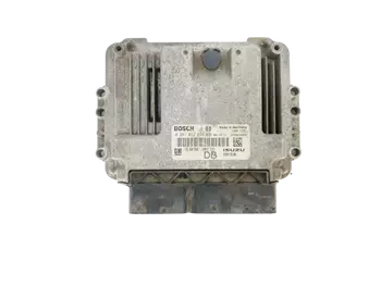 55560810DB Calculateur Opel