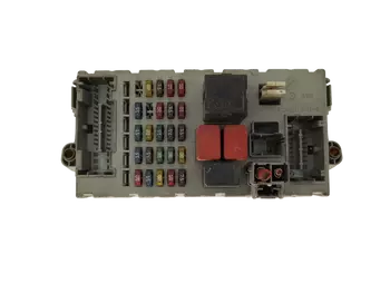 51744898 NPL  Boîtier fusibles Fiat