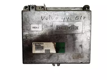 S101706101B Calculateur Volvo