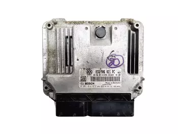 03G 906 021 PC Calculateur Volkswagen