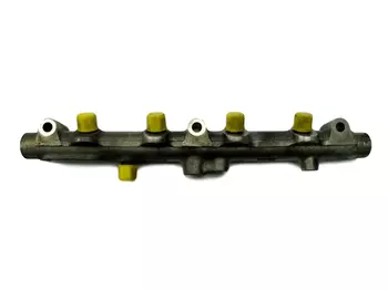 1570A0 | 1570 A0 | Rampe d'injection Citroen Fiat Peugeot _2,2 HDI