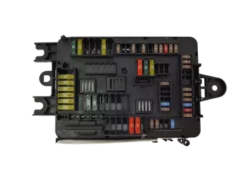 926111103 Boîtier fusibles BMW