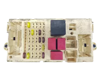 60686059 Boîtier fusibles Alfa Romeo