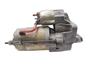 7700857114 7701499545  Démarreur moteur Renault 2,2 D