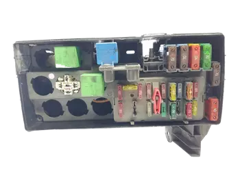 1489501080 Boîtier fusibles Citroen Fiat Peugeot