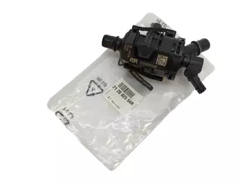 212002554R, 212009132R  Pompe À eau Dacia Renault