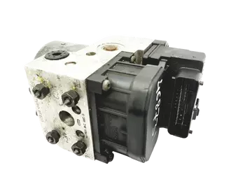 476608F820 Pompe abs Nissan