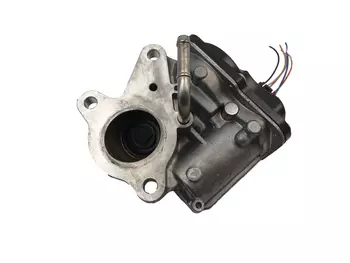 147103921R   Soupape  egr Nissan Opel Renault  2.3 dCi BiTurbo  / 2.3 CDTi BiTurbo