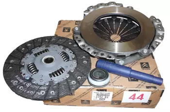 1611267380 2052E7 2050G9 Ensemble d`embrayage Citroen Peugeot _1.9 D 69 PS / 70 PS