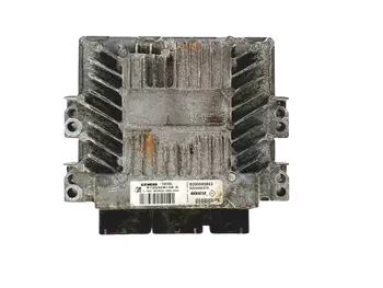 8200565863  Calculateur Renault