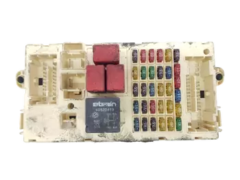 46797610 NPL 46778898 Calculateur Fiat