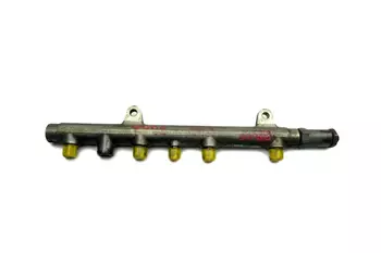 8200347176 Rampe d'injection Mitsubishi Nissan Opel Renault Volvo _1,9 DCI / 1,9 D / 1,9DTI