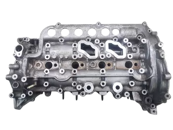 7701477996 La culasse Nissan Opel Renault 2.0 DCI  M9R700