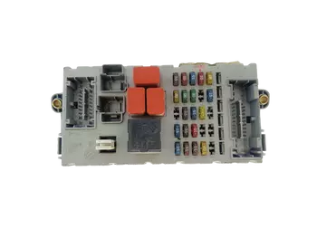 51734379 NPL  Boîtier fusibles Fiat