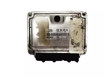 030 906 032 DJ Calculateur Seat Volkswagen