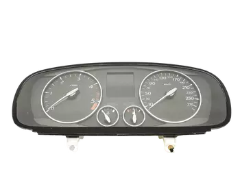 248100006R Bloc compteurs vitesse Renault Diesel