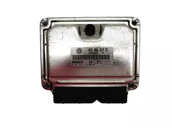 045906019CE Calculateur Skoda
