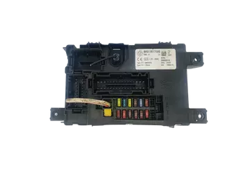 00517817580  Boîtier fusibles Fiat