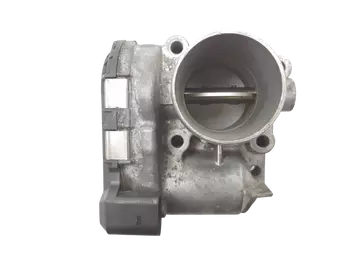 8200330810 8200330812 Boitier papillon d’admission Nissan Opel Renault