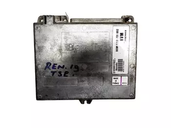 S100811102 B Calculateur Renault