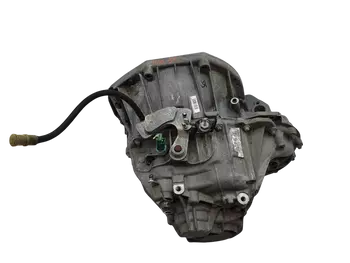 7701477812, 8200726841 Boîte de vitesse Renault 2,0 DCI M9R
