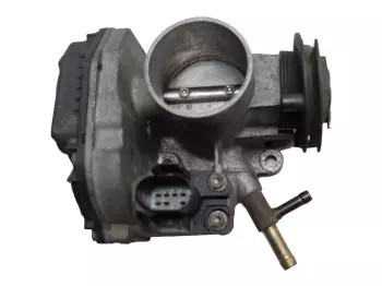 047133061G Boitier papillon d’admission Audi Seat Skoda Volkswagen